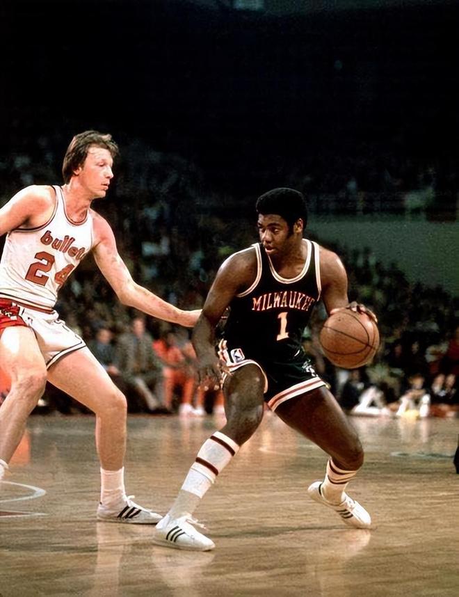 英超联赛中 英超联赛中